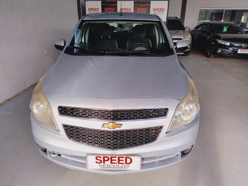 CHEVROLET - AGILE - 2010/2011 - Prata - R$ 34.900,00