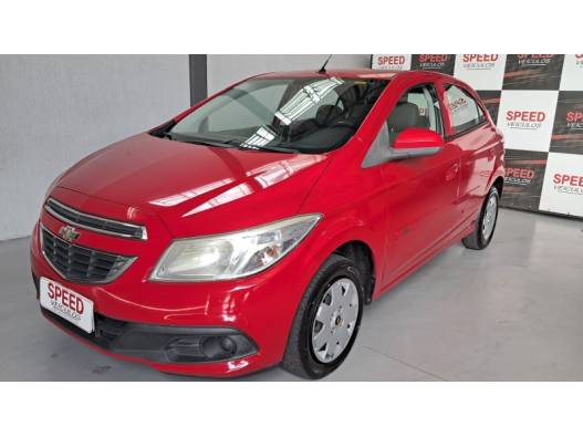 CHEVROLET - ONIX - 2012/2013 - Vermelha - R$ 39.800,00