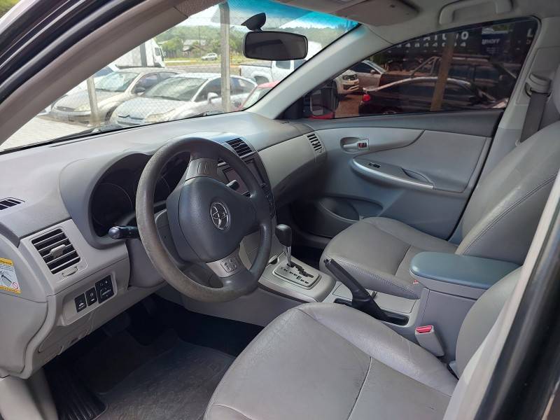 TOYOTA - COROLLA - 2009/2010 - Preta - R$ 54.900,00