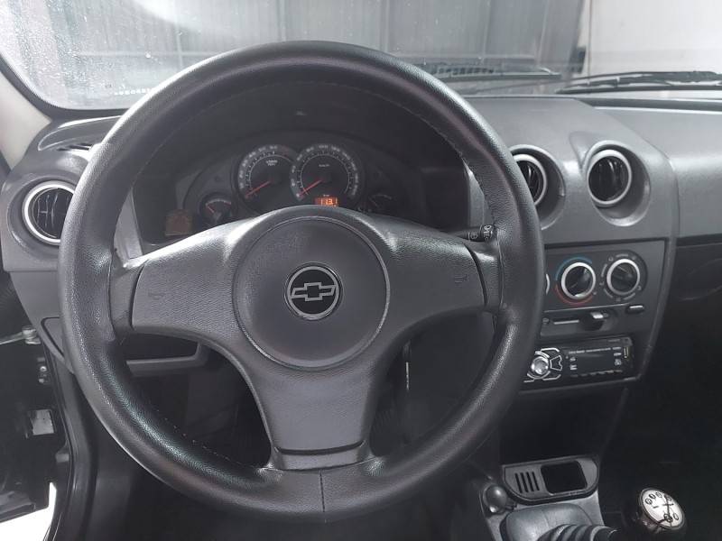 CHEVROLET - PRISMA - 2009/2010 - Preta - R$ 28.900,00