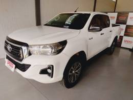 TOYOTA - HILUX - 2019/2019 - Branca - R$ 195.900,00