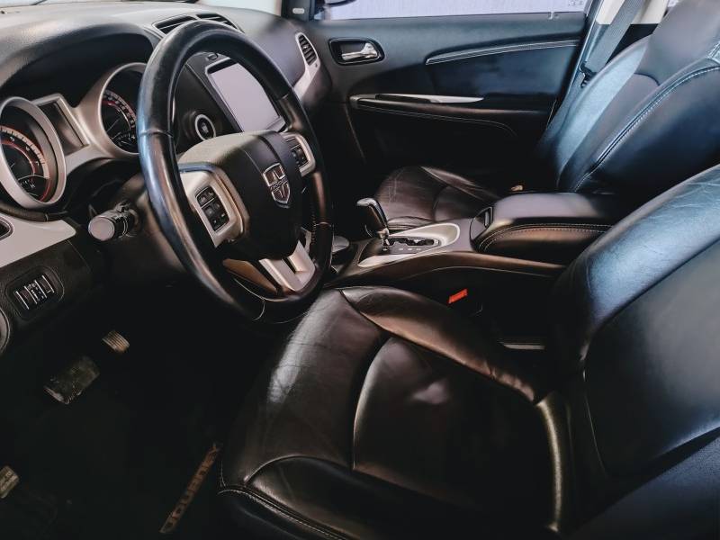 DODGE - JOURNEY - 2013/2013 - Branca - R$ 58.900,00