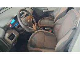 CHEVROLET - PRISMA - 2015/2015 - Branca - R$ 54.900,00