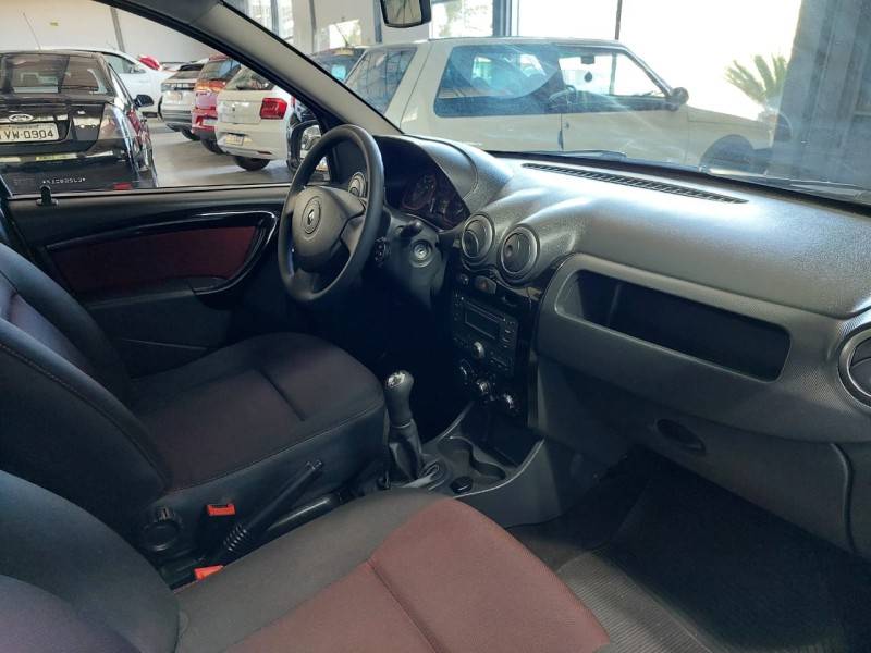 RENAULT - SANDERO - 2012/2012 - Cinza - R$ 40.900,00