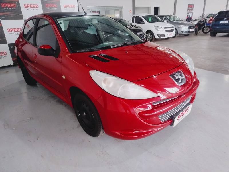 PEUGEOT - 207 - 2011/2012 - Vermelha - R$ 23.900,00