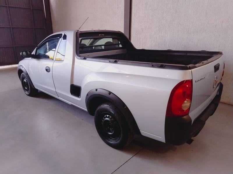 CHEVROLET - MONTANA - 2007/2008 - Prata - R$ 29.800,00