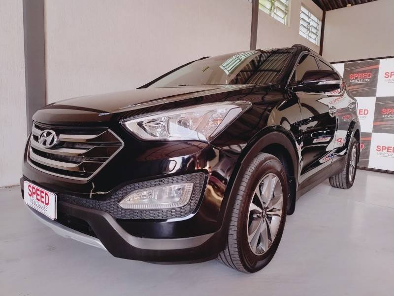 HYUNDAI - SANTA FÉ - 2014/2015 - Preta - R$ 95.900,00
