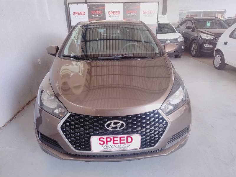 HYUNDAI - HB20 - 2019/2019 - Prata - R$ 54.900,00