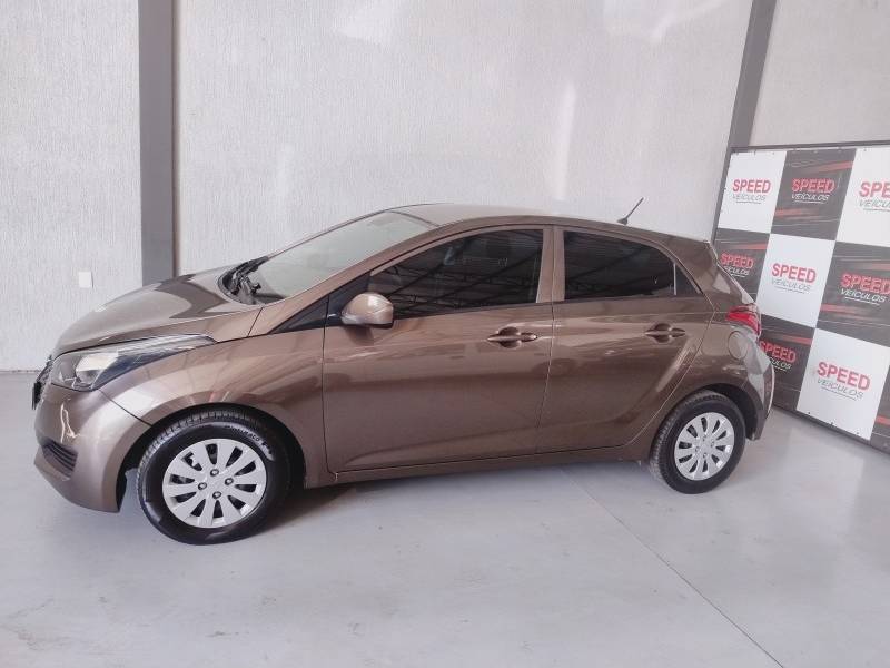 HYUNDAI - HB20 - 2019/2019 - Prata - R$ 54.900,00