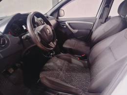 RENAULT - DUSTER OROCH - 2016/2017 - Branca - R$ 73.900,00