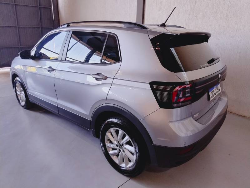 VOLKSWAGEN - T-CROSS - 2023/2024 - Cinza - R$ 125.900,00