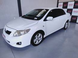 TOYOTA - COROLLA - 2010/2011 - Branca - R$ 64.900,00