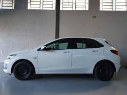 CHEVROLET - ONIX - 2020/2020 - Branca - R$ 53.900,00