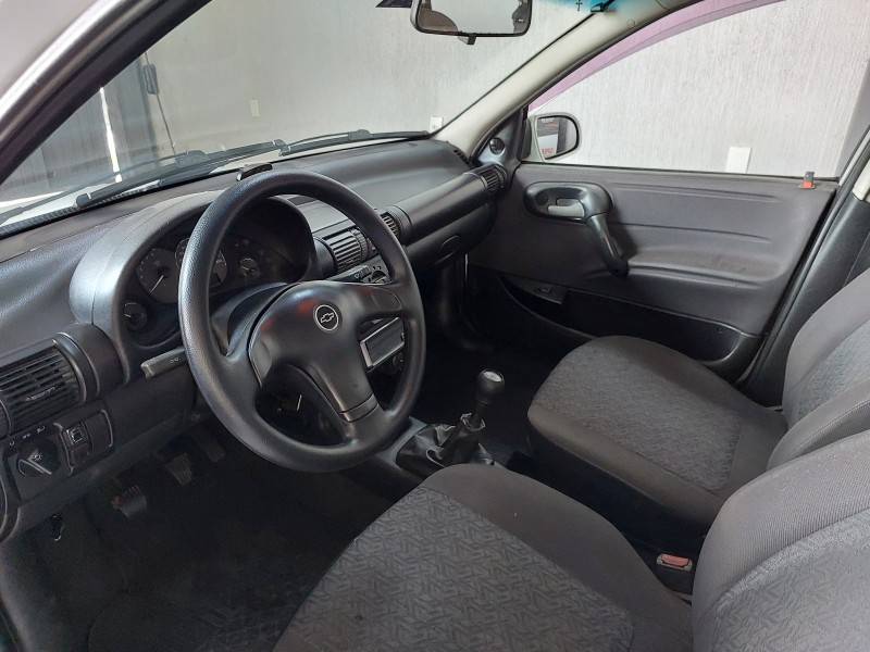 CHEVROLET - CLASSIC - 2007/2008 - Branca - R$ 23.900,00