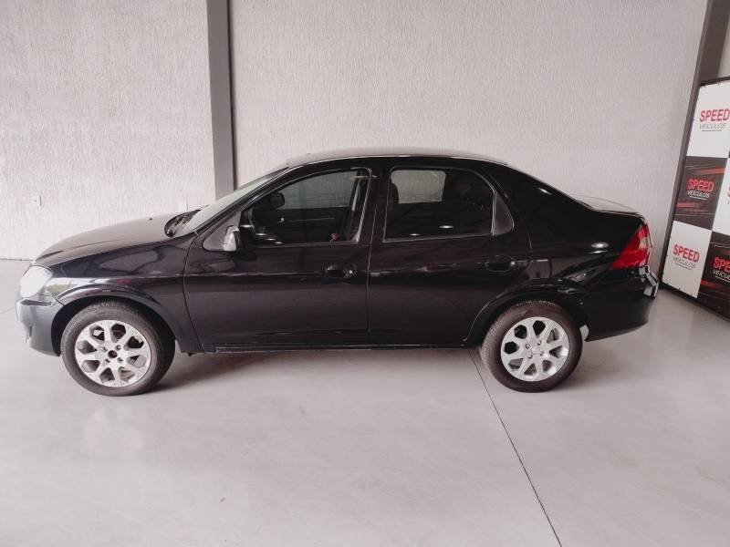 CHEVROLET - PRISMA - 2008/2009 - Preta - R$ 29.900,00
