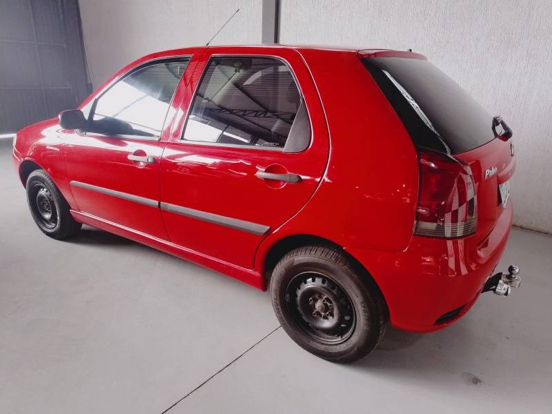 FIAT - PALIO - 2008/2008 - Vermelha - R$ 27.900,00