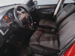 PEUGEOT - 207 - 2011/2012 - Vermelha - R$ 23.900,00