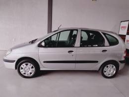 RENAULT - SCÉNIC - 2008/2009 - Prata - R$ 24.800,00