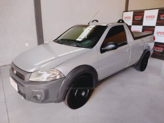 FIAT - STRADA - 2017/2017 - Prata - Sob Consulta