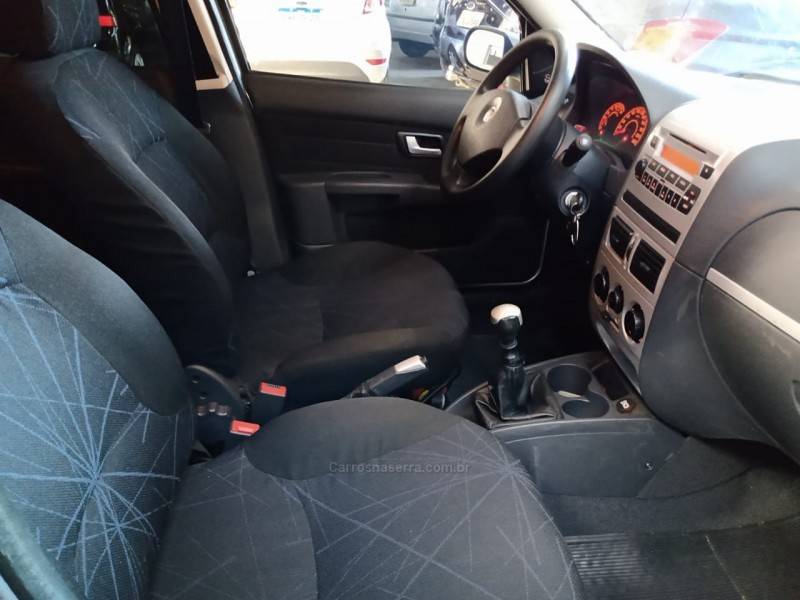 FIAT - PALIO - 2009/2010 - Prata - R$ 34.900,00