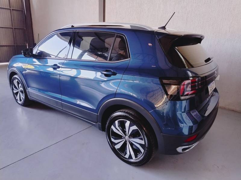 VOLKSWAGEN - T-CROSS - 2020/2021 - Azul - R$ 118.900,00