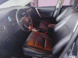 TOYOTA - COROLLA - 2019/2019 - Cinza - R$ 107.500,00