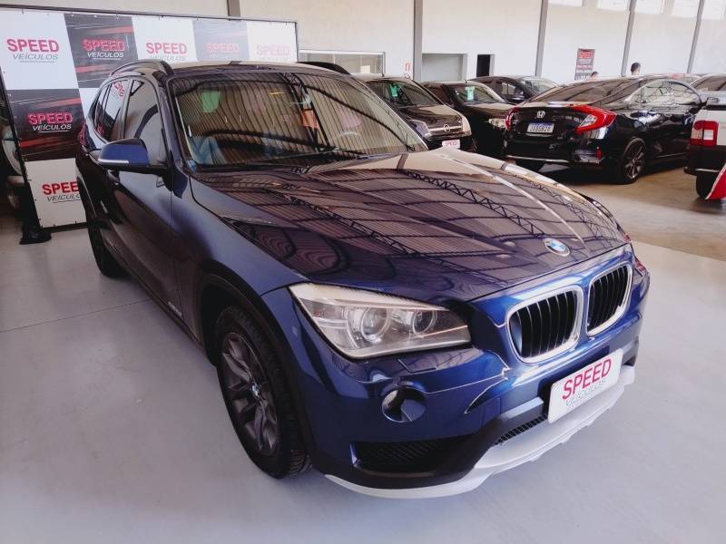 BMW - X1 - 2015/2015 - Azul - R$ 76.900,00