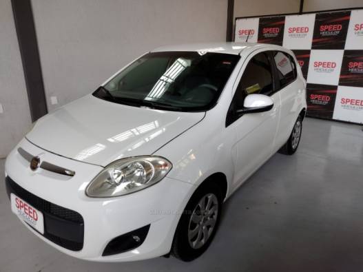FIAT - PALIO - 2012/2013 - Branca - R$ 35.900,00