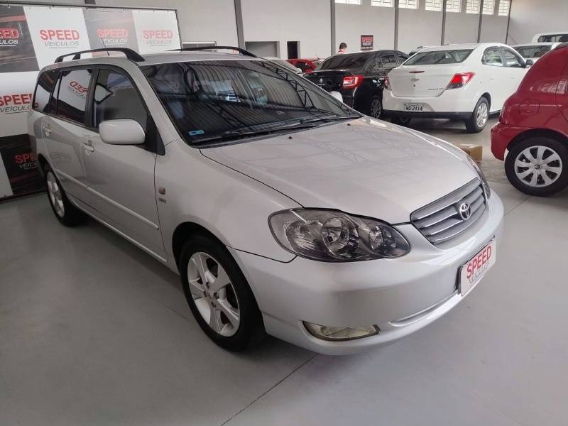 TOYOTA - FIELDER - 2006/2006 - Prata - R$ 39.800,00