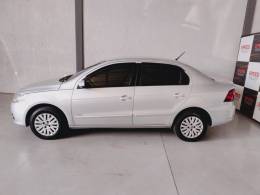 VOLKSWAGEN - VOYAGE - 2010/2011 - Prata - R$ 32.900,00