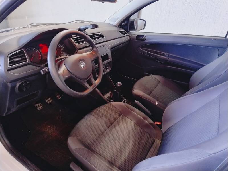 VOLKSWAGEN - SAVEIRO - 2019/2020 - Branca - R$ 57.800,00