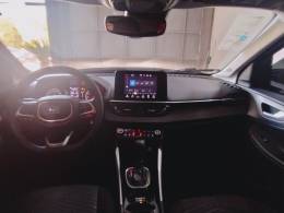 FIAT - FASTBACK - 2023/2024 - Branca - R$ 119.800,00