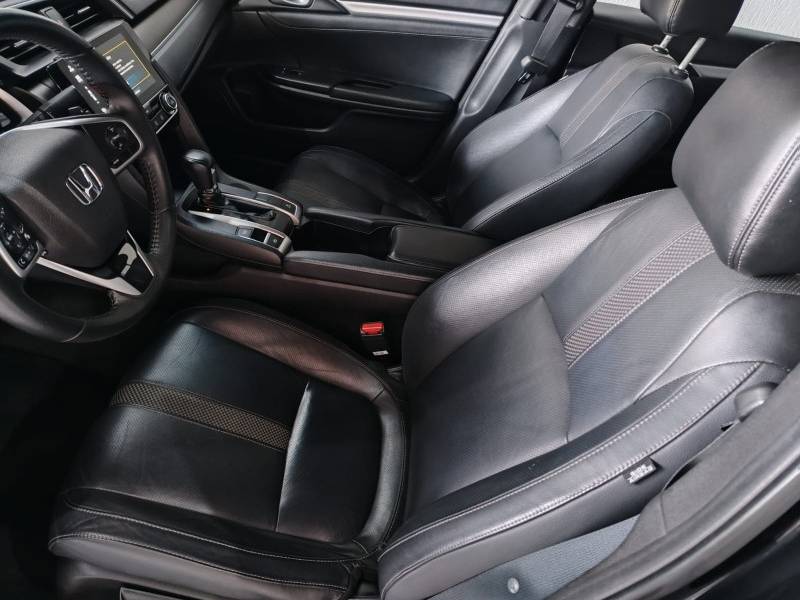 HONDA - CIVIC - 2020/2020 - Preta - R$ 119.500,00