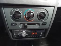 CHEVROLET - CELTA - 2008/2009 - Branca - R$ 24.900,00